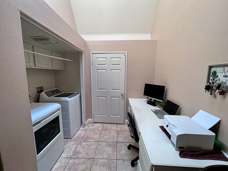 37961 Veranda Way — Photo 28
