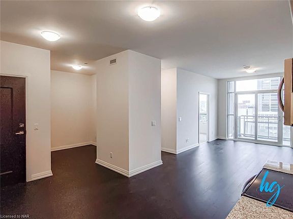 3rd image of 155 Caroline St S #907