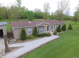 13027 Norman Rd, Yale, MI 48097