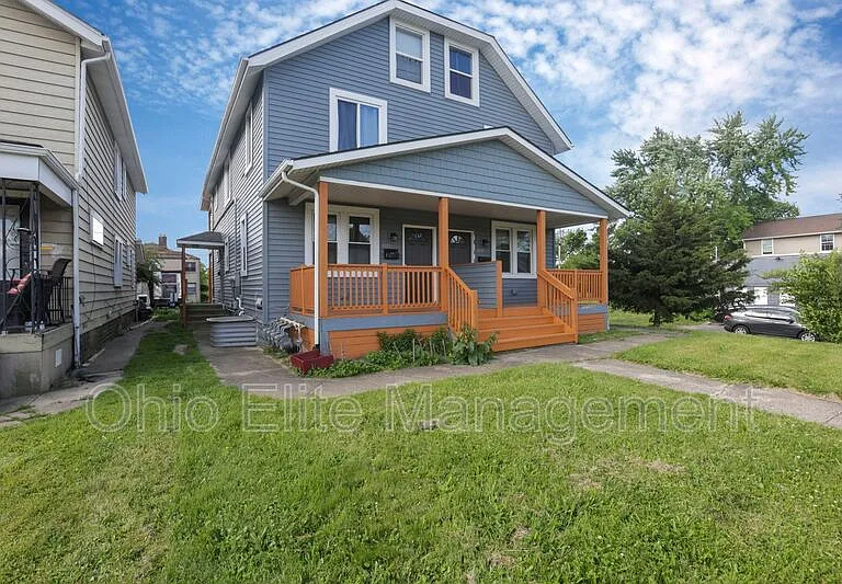 2023 Sullivant Ave — Photo 4
