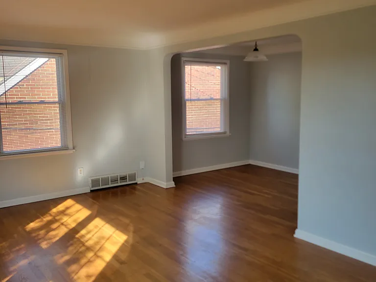 3313 Warren Rd — Photo 3