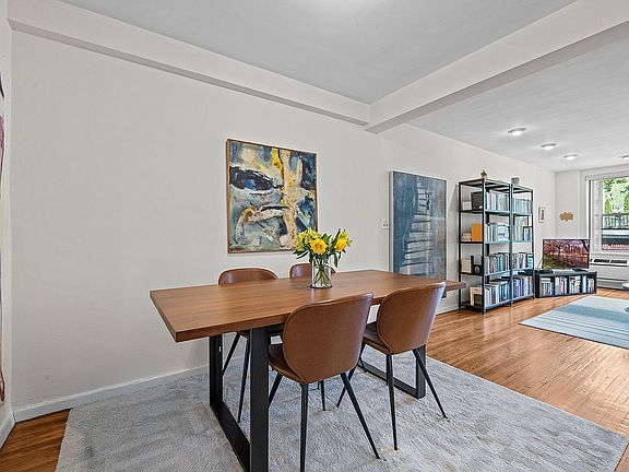 4th image of 601 Kappock St APT 2F