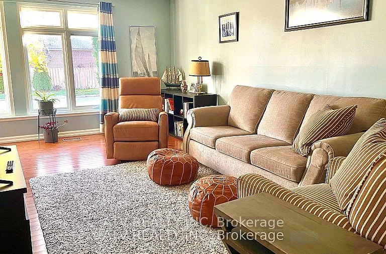 696 Balaton Ave — Photo 6