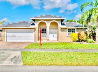 15937 SW 103rd Ln, Miami, FL 33196