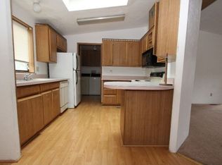 25 Lincolnshire St, Depoe bay, OR 97341