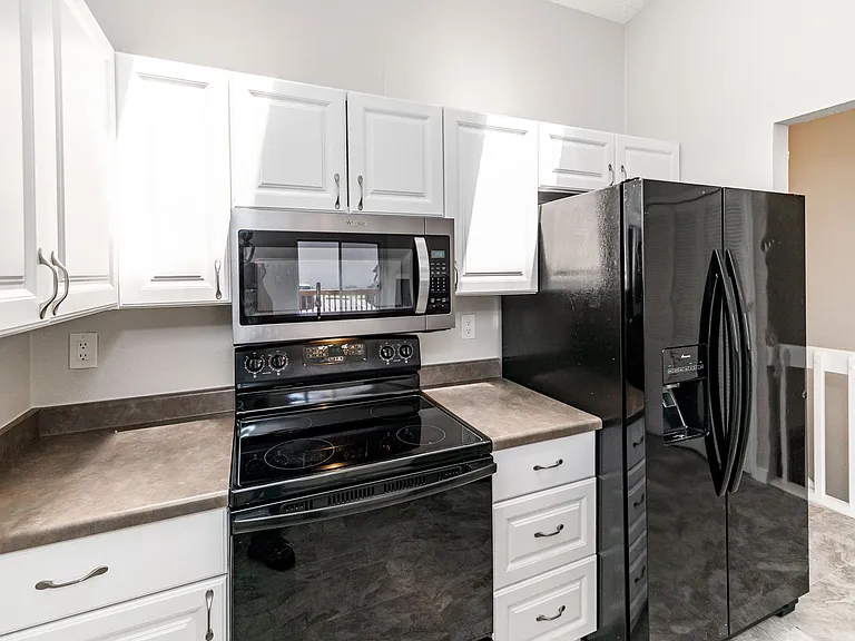 4571 Lamplighter Cir — Photo 2