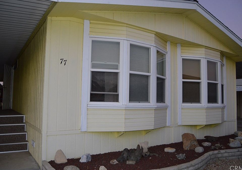 1st image of 1300 W Menlo Ave Space 77