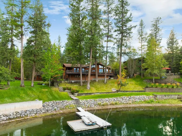 325 Echo Chalet Dr, Bigfork, MT 59911