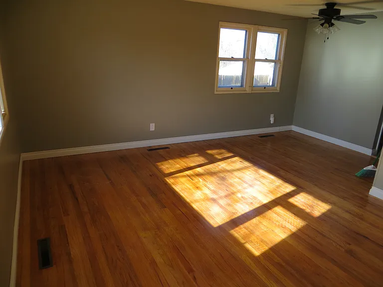 2536 Prairie Rd — Photo 3