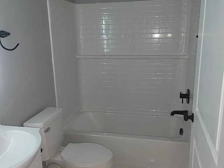 621 Anders Dr — Photo 14