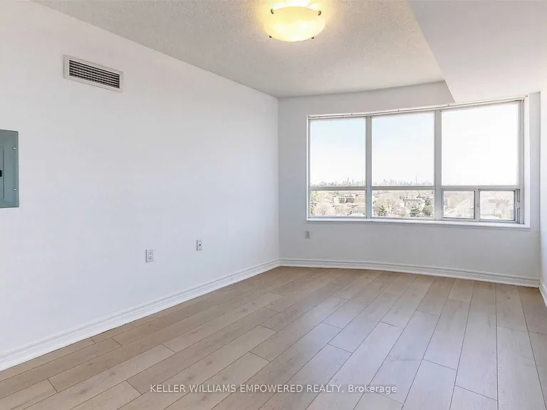 650 Lawrence Ave W #915 — Photo 7