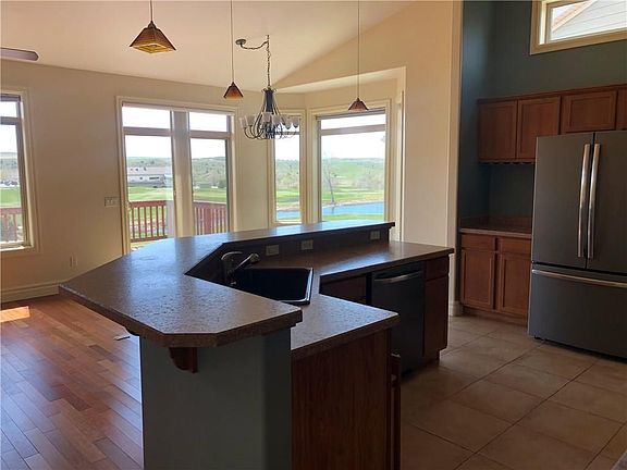 4th image of 3430 Castle Pines Dr