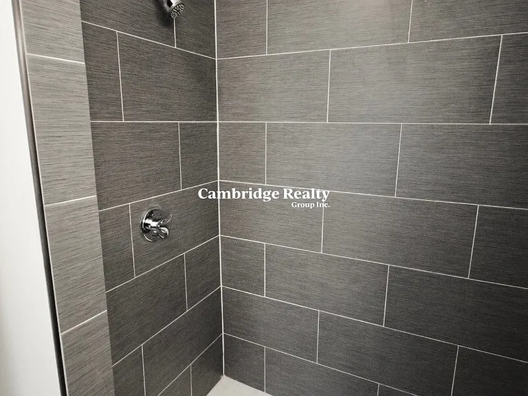 15 Taylor St #1T — Photo 7