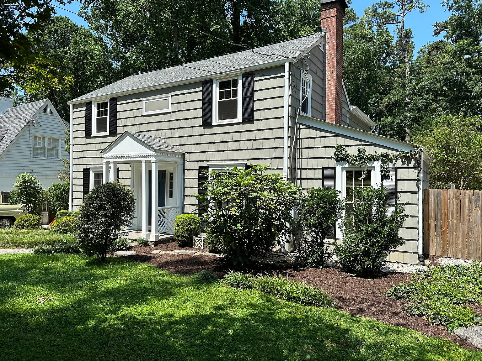 4 bed, 3.5 bath, 2400 sqft, $6,200 — Photo 2