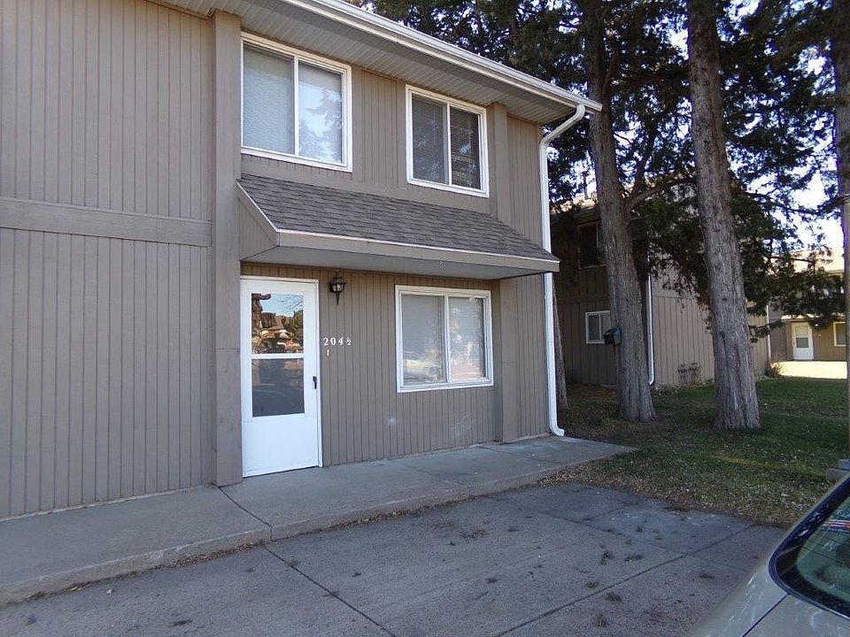 1st image of 204 1/2 W Francis St