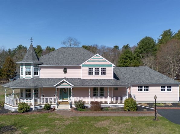8 Cotley St, Berkley, MA 02779