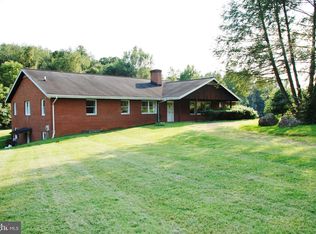 5227 Ridgeview Rd, Reva, VA 22735