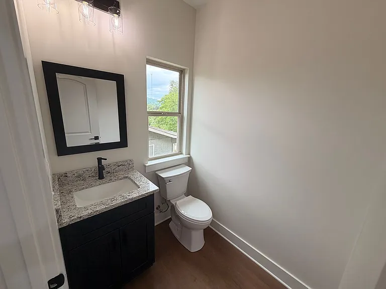 2417 Waverly St NW — Photo 25