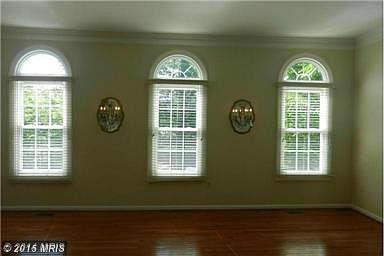 5th image of 2208 Stefan Dr