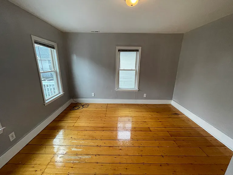 16-18 Brackett St #2 — Photo 8