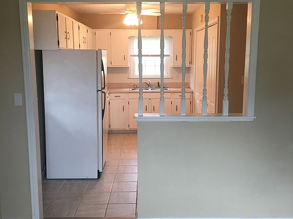 3rd image of 85 Tanzalon Dr #6