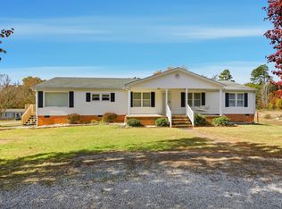 1821 Telegraph Rd, Gretna, VA 24557