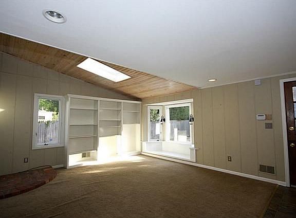 5th image of 2428 Pemberton Dr