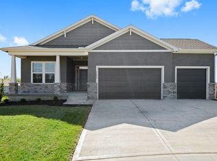 23626 W 89th Ter, Lenexa, KS 66227
