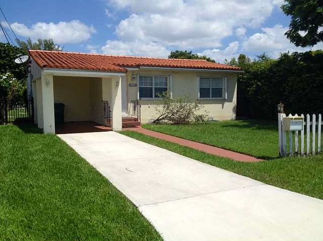 2nd image of 6535 SW 31st St