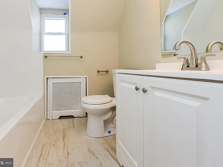 162 Edgehill Rd — Photo 10