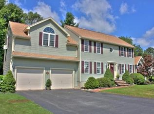 15 Trilliam Run, Sutton, MA 01590