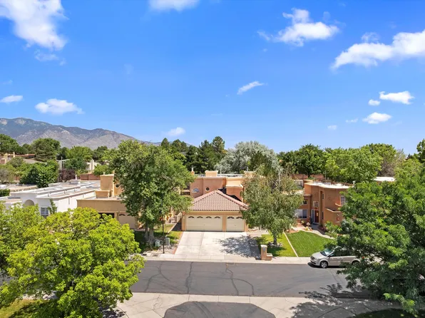 9460 Callaway Cir NE, Albuquerque, NM 87111