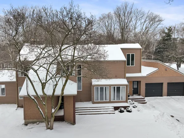 5074 S 38th St, Climax, MI 49034