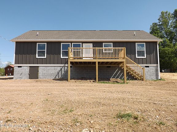 4th image of 935 Shawanee Rd