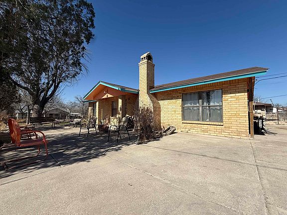 5th image of 507 W 11th St