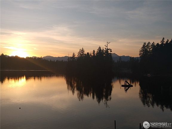 3rd image of 4284 Panther Lake Road W