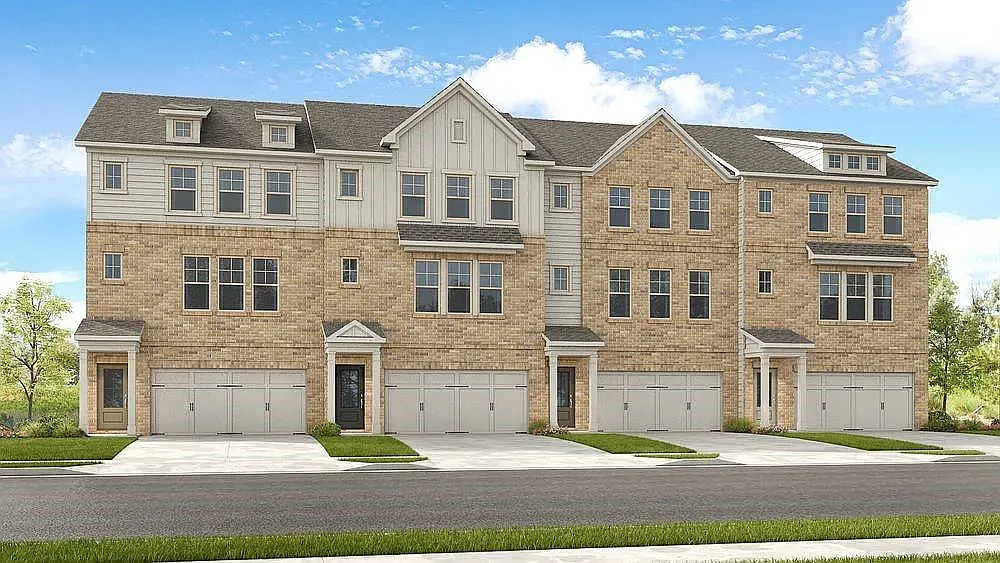 3190 Eastham Run Dr photo 1