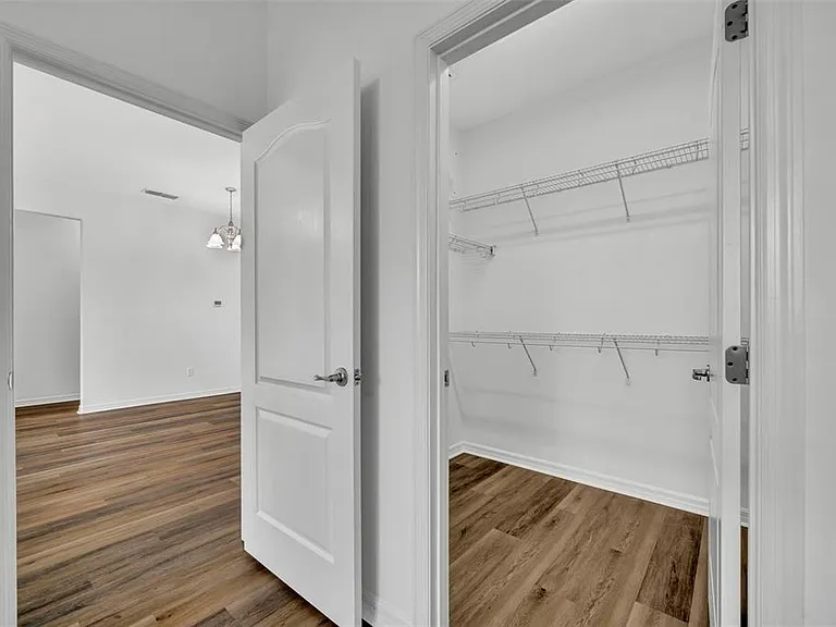 2628 Balforn Tower Way — Photo 22