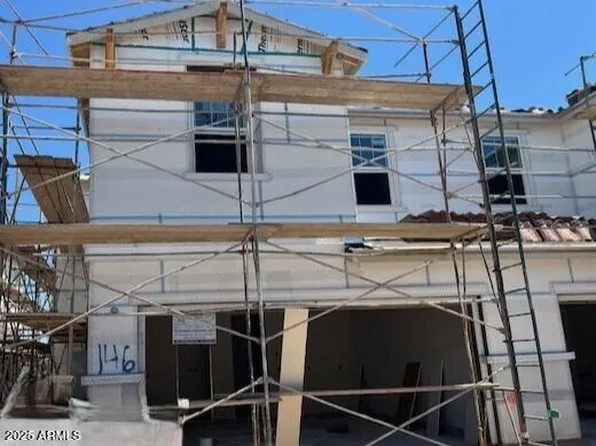 5851 E COVEY Lane, Phoenix, AZ 85054