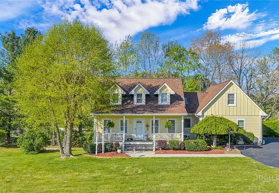 1st image of 153 Knollview Place