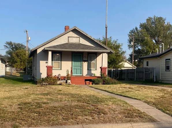 505 Dorrance St, Ellis, KS 67637