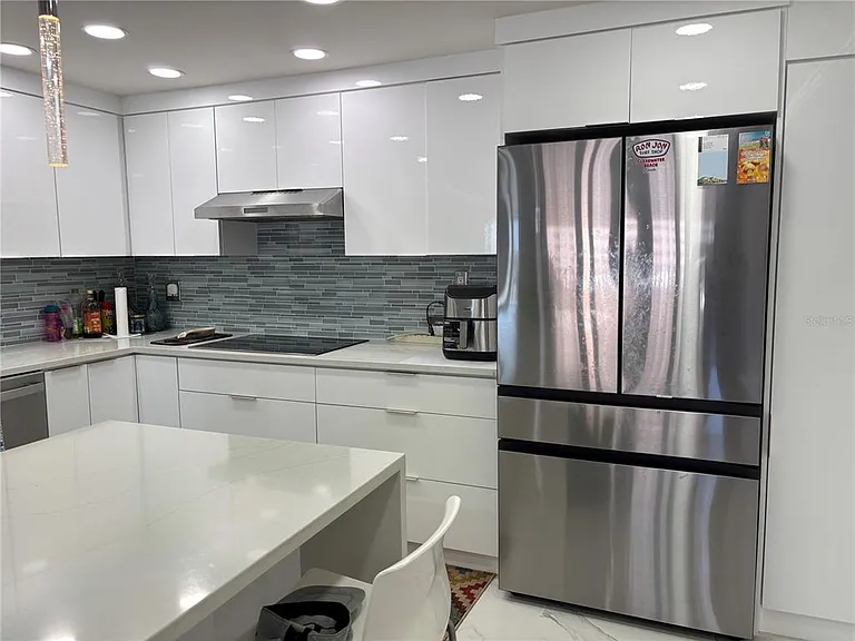 1390 Gulf Blvd #1204 — Photo 5