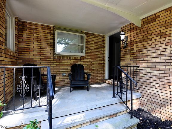 4th image of 4240 Som Center Rd