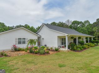 1863 W Fossett Rd, Concord, GA 30206