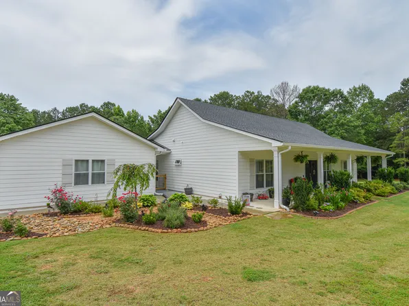 1863 W Fossett Rd, Concord, GA 30206