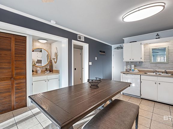 5th image of 400 Plantation Rd #2124