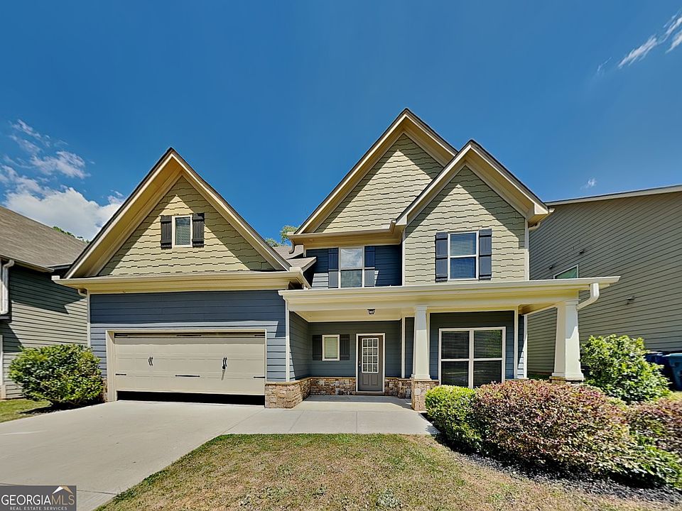 1st image of 483 Cherry Creek Dr