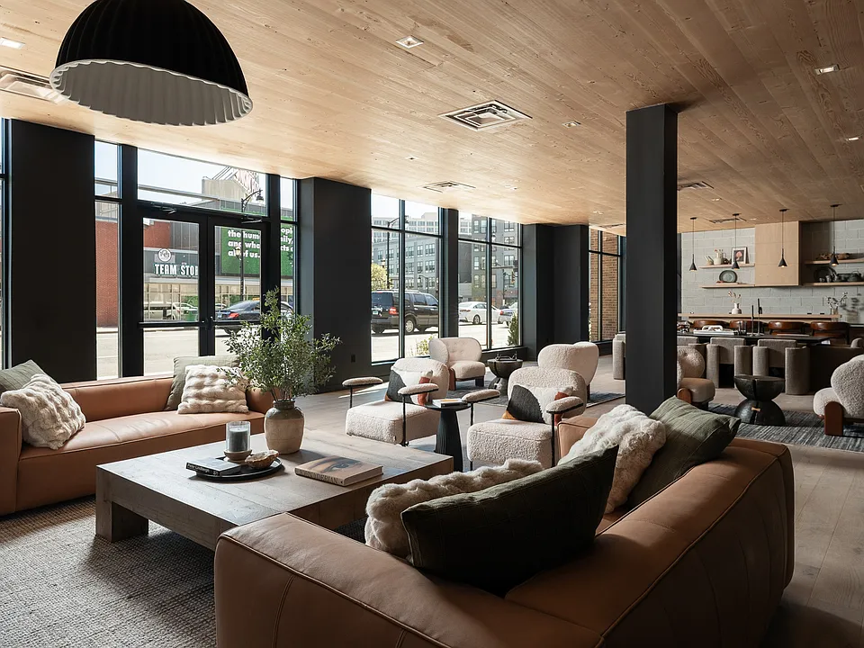 Resident Lounge & Demo Kitchen