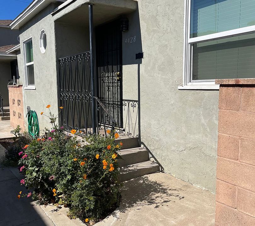 1st image of 4416-4430 Kansas St #4428