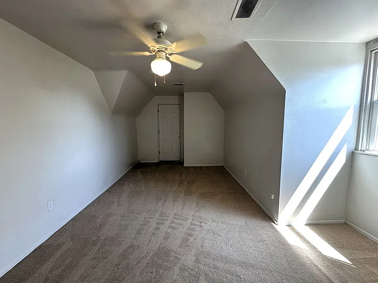 Friendship - Apartments for Rent in Pittsburgh — Photo 6